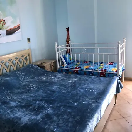 Joni Apartment *